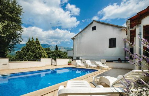 4 Bedroom Cozy Home In Gruda - Photo 11