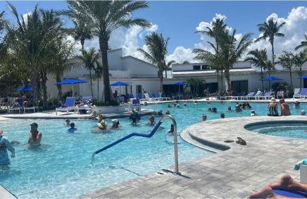 Excellent beach front community, golf course, tennis, sunny weather year round! - Foto 24