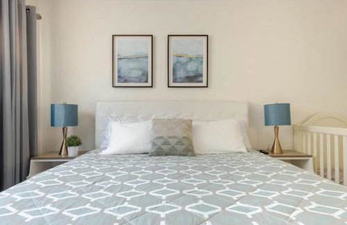 Spacious Disneyland 5 Bedroom 4 Bath House with Game Room - Foto 27