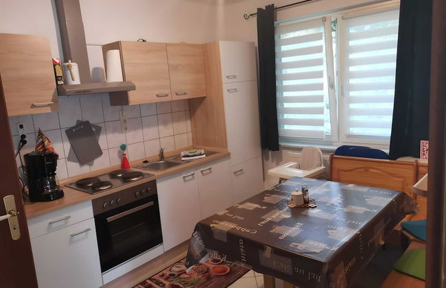 Lakeside Escape With Garden Fun - Foto 7