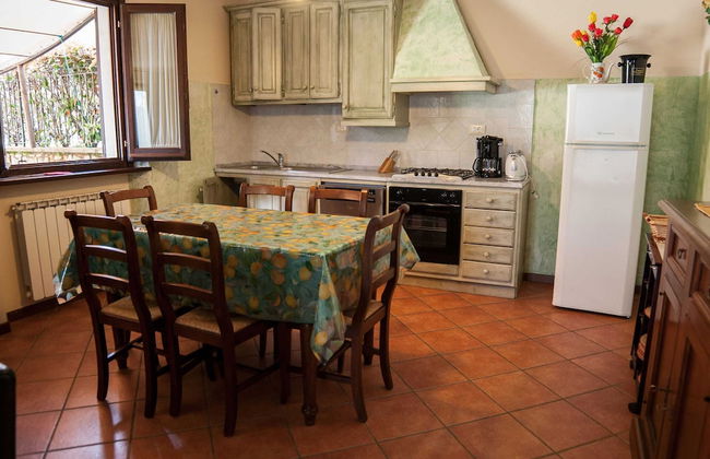 Villa in Lonnano With Pool - Foto 12