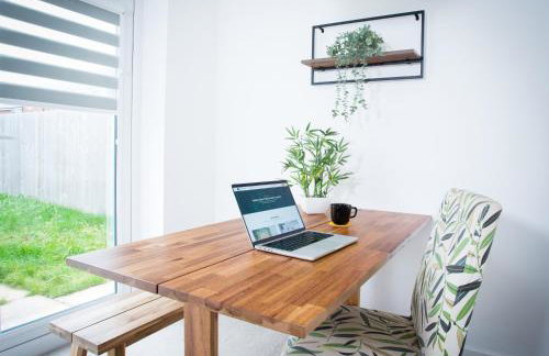 Comfortable 3-bedroom Bolton home - Photo 18