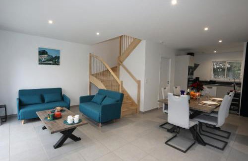 Gîte les iris Fleurs des Pyrénées - Climatisation - Borne VAE - Foto 4