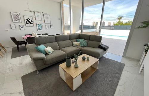 Moderne luksus villa i Torrevieja / Alicante - Foto 22