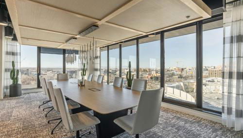 Downtown Stylish Cozy Vibe Work Area Free pkg Gym - Foto 5