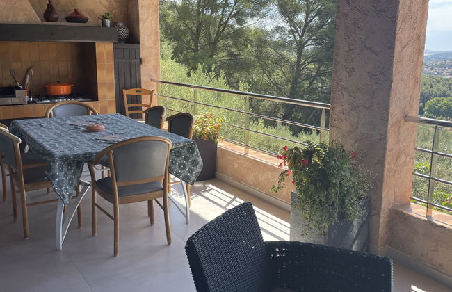 4 bedroom House in La Valette-du-Var with private pool and garden - Photo 20