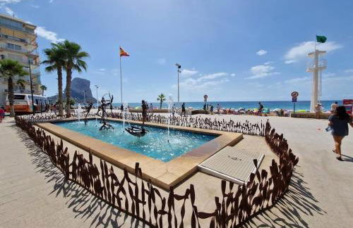 Relax e impresionantes vistas en apto1a línea - Foto 28