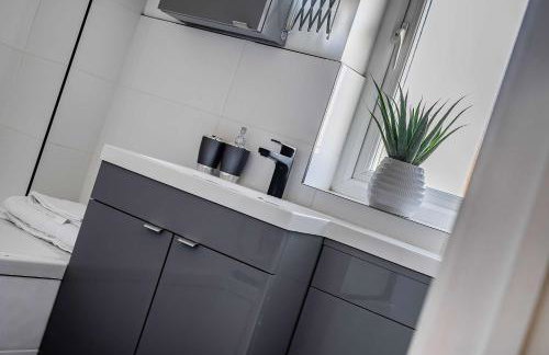 Stylish 2BR Apartment near MCR Airport - Foto 15