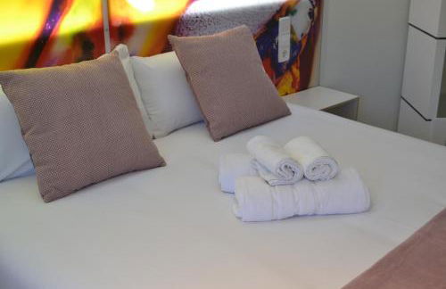 Homelikes Madrid - Photo 55