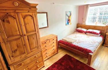 Private Woody Apartment, 2 King Beds, Very Centre Stamford - Foto 16