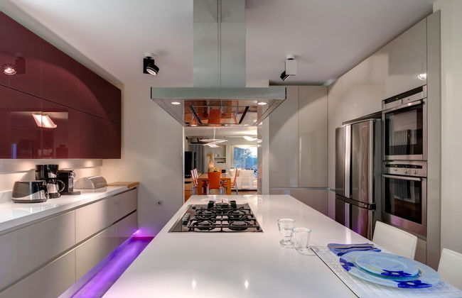 Luxurious Villa Philoxenia - Photo 9