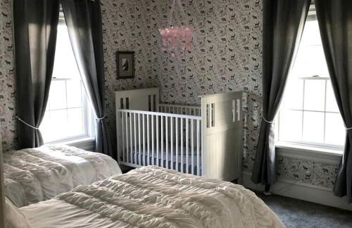 Gorgeous Green Mountain Retreat for a Family Vacation in Vermont - Foto 19