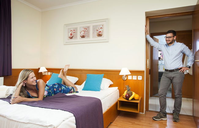 Holiday Club Apartman Hotel - Foto 9