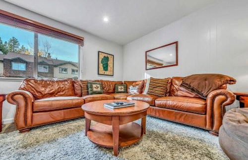 Modern 3BD -Walk to Lake & Beach - Foto 10