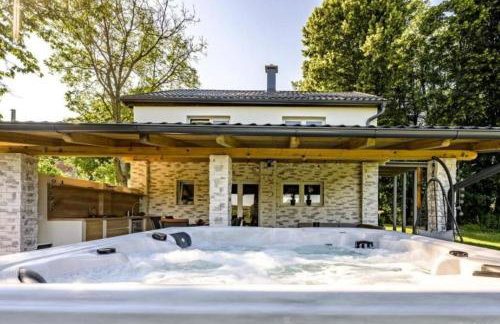 Cozy House In Nature With Hot Tub - Happy Rentals - Foto 27
