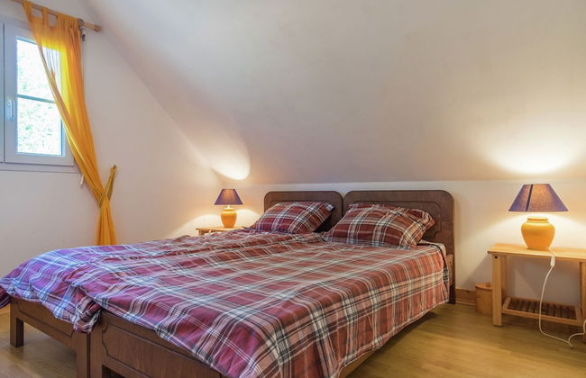 Charming Holiday Home in Montrichard With Pool - Foto 9