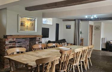 The Holmes Barn - Sleeps 16 - Pet Friendly - Foto 21