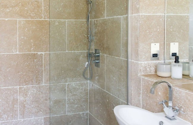 Secluded Barn Style Home With hot tub - Sleeps 12 - Foto 76