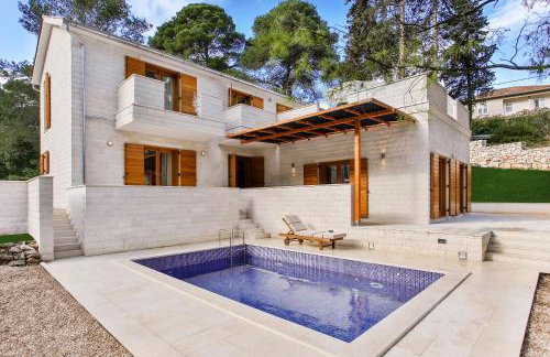 Private luxury Villa BIANCO on Solta for up to 10 persons, heated pool, free parking, very close to the beach! FREE Kajak & Mountainbikes, GREAT living area & privacy! - Foto 12