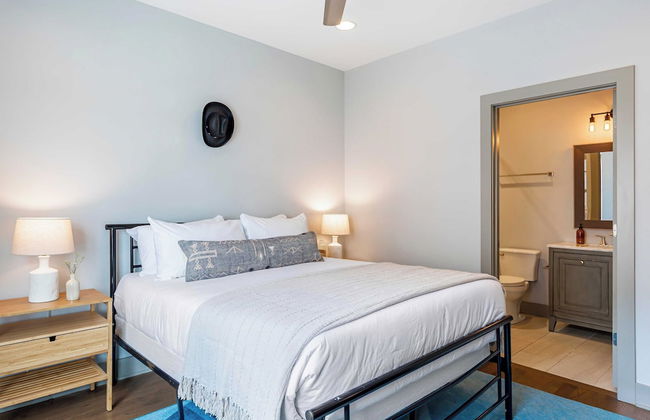 Waverly by Avantstay Nashville-inspired Townhome w/ Luxury Kitchen, Pool Table - Foto 39