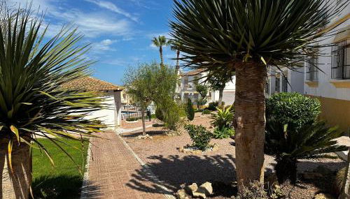 Las Carolinas residence with pool - Foto 5, Garden