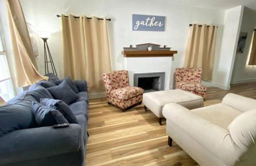 Heart of Miami sleeps 10 near Little Havana Beaches - Foto 37