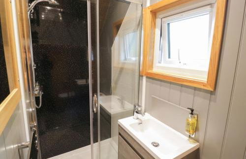 Willow Lodge At Bridge Lake Farm & Fishery - Foto 10