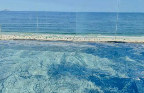 Luxo à beira mar com Jacuzzi particular - Foto 2