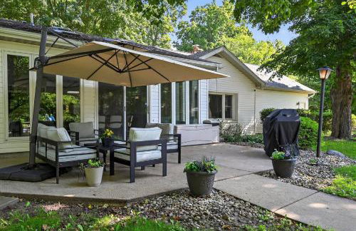 Secluded Luxe 5BR Estate| Pool, Wineries, Near ND - Foto 3