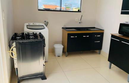 Excelente Apto 2º Piso no Centro da Cidade - Foto 8