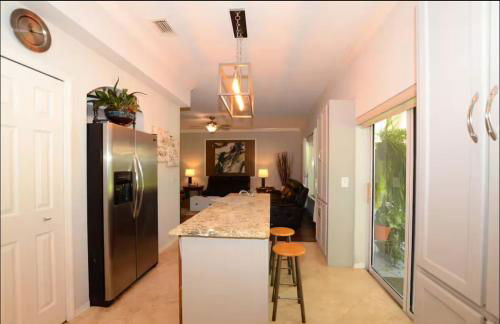 SPACIOUS Home in Tampa Area & Wesley Chapel - Foto 12