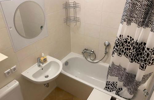 Enjoy your stay with DKN - Mon-Sun - Late night check-in - Multilanguage - Leipzig Grünau - Witamy serdecznie - Foto 5