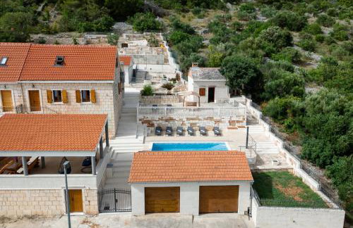 Didova kuća, Holiday home with Private pool near Rogoznica,Sleeps 9 - Foto 4