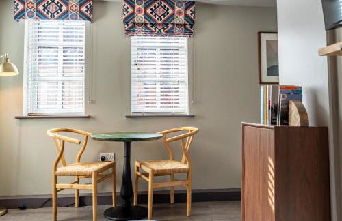 The Falcon - Foto 67