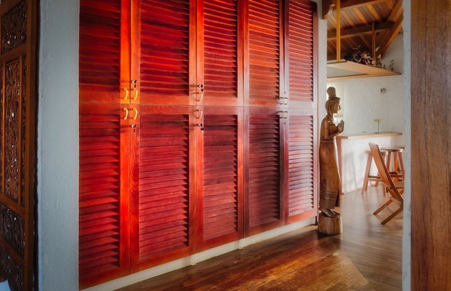 Ocean Beach Villa - Photo 6