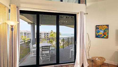 Tom's Chicken Coop Key West - Foto 4