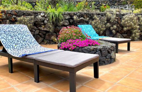 Spacious characterful villa with spectacular views in quiet rural setting. - Foto 40