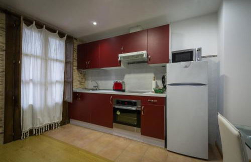 Apartamento con balcón - Foto 4