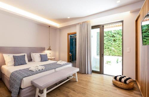 Vasilios Villa, with Pool, Gym & Close to Beach, By ThinkVilla - Foto 33