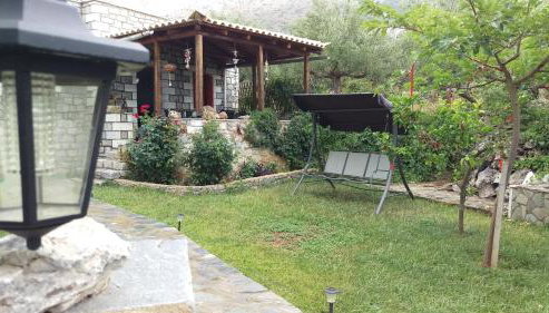 Pyrgos - Photo 4, Garden