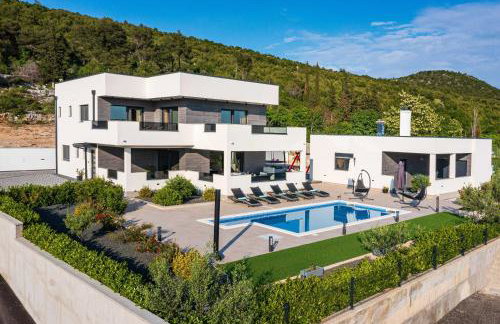 MY DALMATIA - Luxury villa Burra with private pool, jacuzzi and sports court - Foto 30