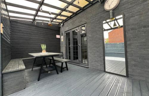 Urban Escape 4BedRoom House- With Free private Parking - Birmingham City - Foto 79