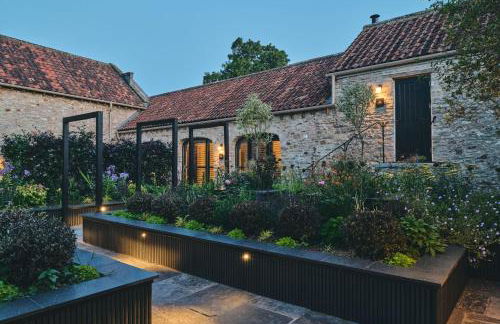 The Piggery - Photo 13