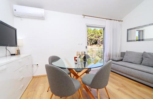 Villa Green Bay Apartments - Photo 68