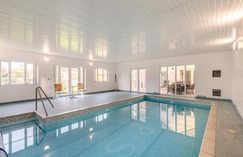 The Willows - Photo 1