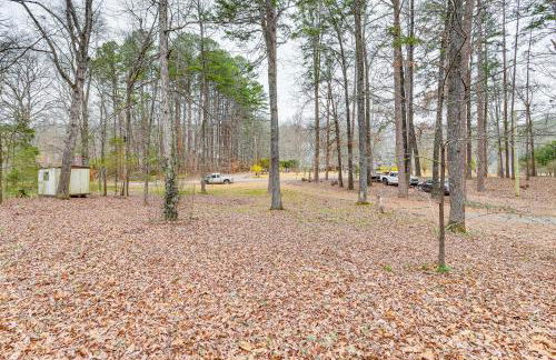 Heber Springs Cabin with Deck 3 Mi to Sugarloaf Mtn - Foto 24