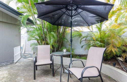 Your Perfect Home Charming 2BR2BA Apartment with Full Kitchen WD & AC - Photo 35