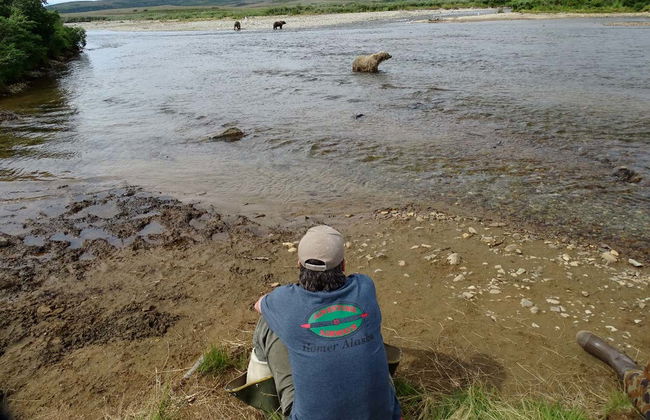 Grizzly Bear Spotting - Photo 4