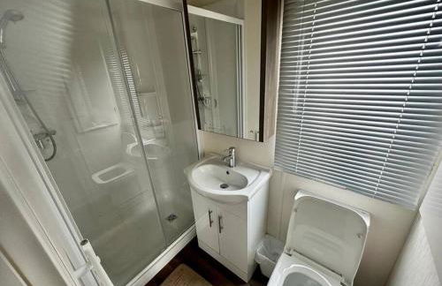 6 berth luxury caravan, Lyons Winkups Holiday Park - Foto 2