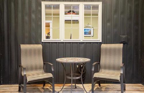 Secluded Bungalow Near Acadia and Bar Harbor -Private, Pet Friendly, Fire Pit - Foto 33